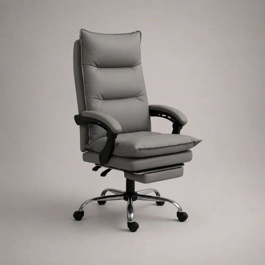 Sedia da ufficio ergonomica girevole e reclinabile in pelle sintetica PU grigia con poggiapiedi, 67 x 74 x 115-125 cm